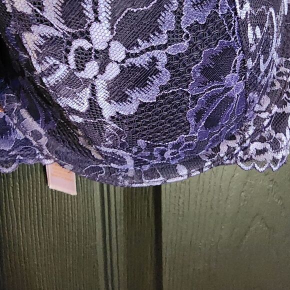 Savage X Fenty Floral Lace Plunge Push Up Bra in Deep Periwinkle Blue - Picture 8 of 16